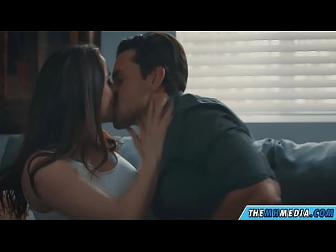 ❤️ ایک اچھی busty ماں کے ساتھ رومانٹک جنسی تعلقات ❤️  پر ur.teatroporno.ru